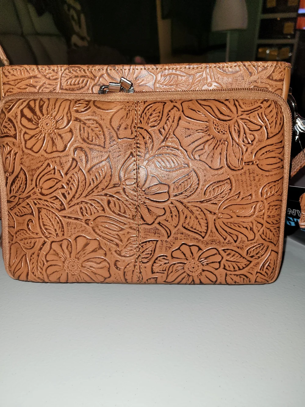 Concealed Carry Clutch Purse Embossed Floral Crossbody Bag in Tan Leatherette